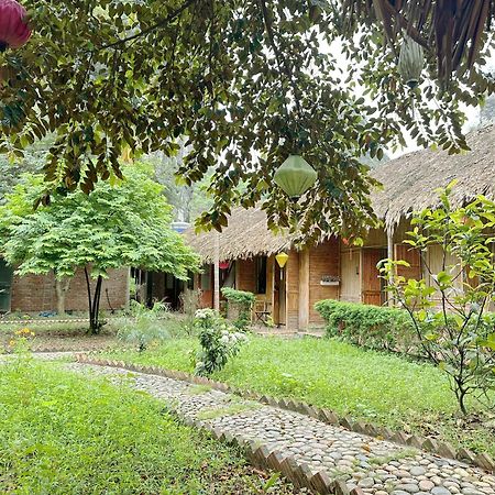 Quoc Khanh Bamboo Homestay Ninh Binh Exterior photo