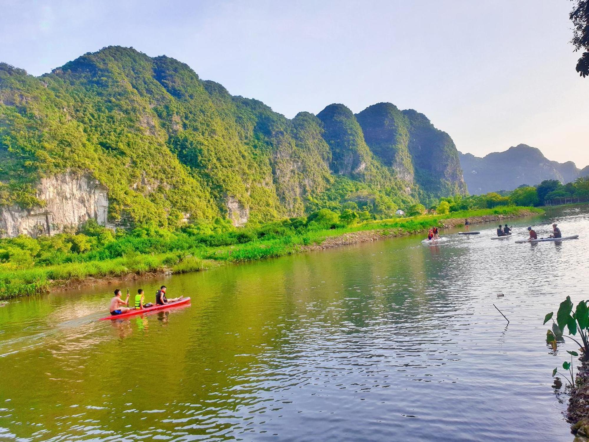 Quoc Khanh Bamboo Homestay Ninh Binh Exterior photo