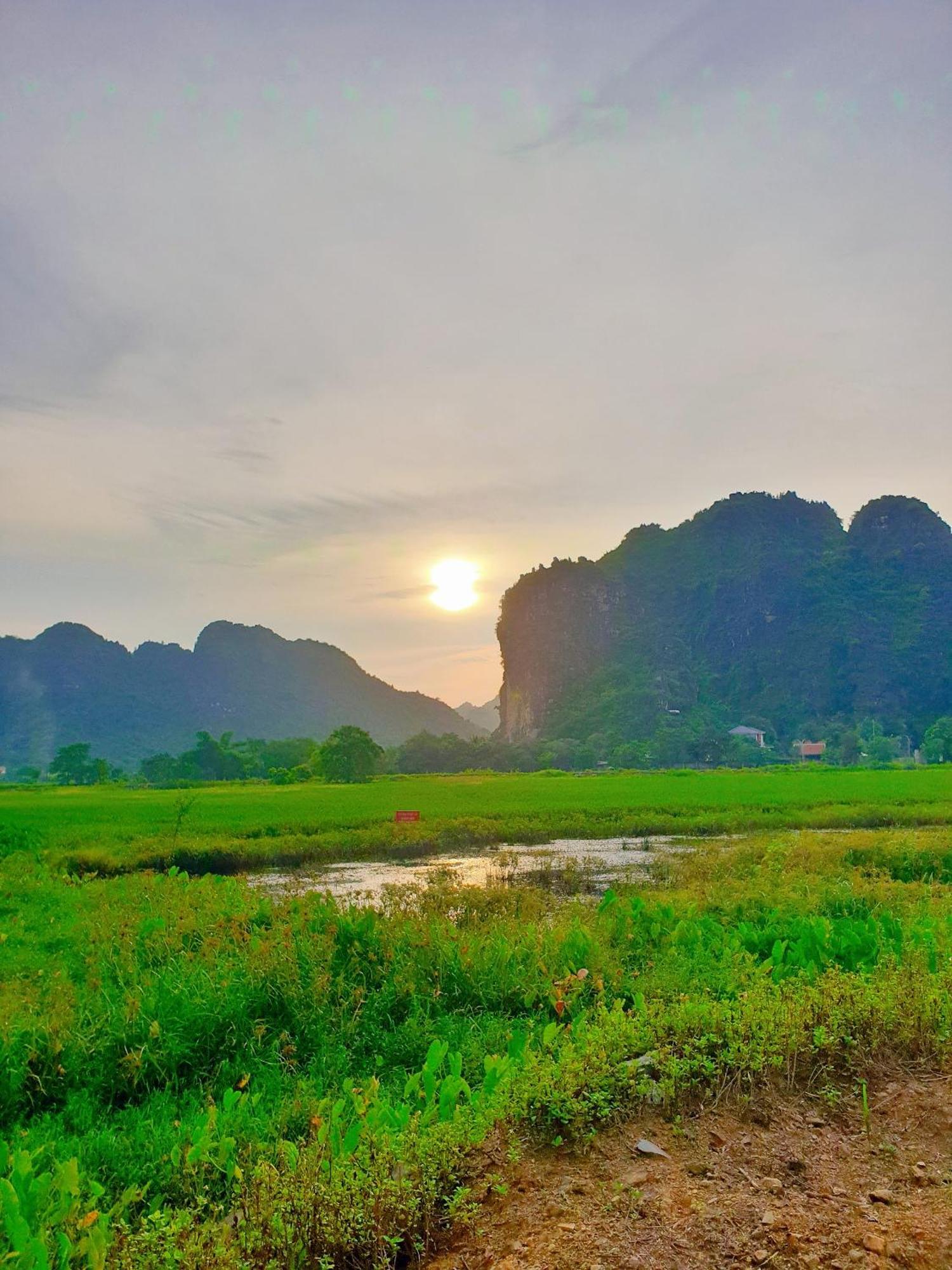 Quoc Khanh Bamboo Homestay Ninh Binh Exterior photo